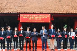 Hà Nội: Gặp mặt học sinh Thủ đô dự thi học sinh giỏi quốc gia