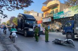 Lái xe container vi phạm bỏ chạy gây nguy hiểm cho người đi đường