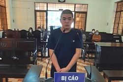 Lãnh án 2 năm tù vì vận chuyển thuốc lá điếu ngoại nhập lậu