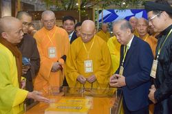 Khai mạc triển lãm 'Bảo đạc trường minh' về Tổ sư Thiệt Diệu Liễu Quán và Thiền phái Liễu Quán