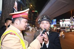 Hơn 1.800 người vi phạm nồng độ cồn trong ngày đầu nghỉ lễ