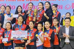 Người đẹp bóng chuyền Việt Nam 'song kiếm hợp bích' với Phạm Thị Yến để giành chức vô địch, khép lại năm đầy mỹ mãn