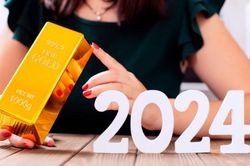 Giá vàng hôm nay 31/12/2023, Giá vàng SJC quay cuồng, thị trường diễn biến 'không thể tin nổi', vàng thế giới chốt năm mạnh mẽ