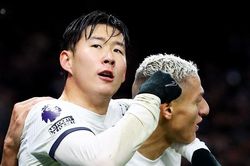 Son Heung-min vẽ siêu phẩm, Tottenham thổi bay Bournemouth