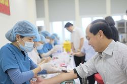 Bệnh viện Đa khoa Hưng Thịnh: Khám sức khỏe định kỳ cho 68 đơn vị