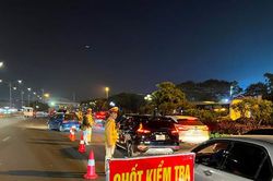 Ngăn chặn vi phạm nồng độ cồn trước thềm năm mới
