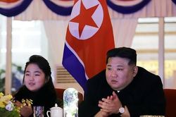 Chủ tịch Kim Jong-un: Triều Tiên phải 'mài giũa thanh gươm quý giá' để tự bảo vệ mình