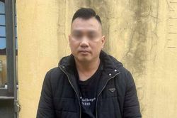 Phá kính, khống chế tài xế bán tải có nồng độ cồn