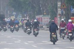 Bật xi nhan nhưng không rẽ, tài xế có bị phạt?