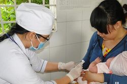 Bộ Y tế cần khẩn trương mua vaccine tiêm chủng mở rộng