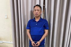 Đối tượng cho vay lãi nặng ra đầu thú