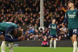 BXH Ngoại hạng Anh: Arsenal hụt hơi, Tottenham áp sát top 4
