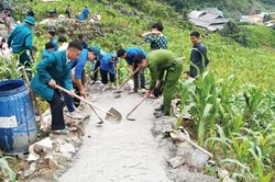 Đẩy mạnh các phong trào thi đua yêu nước, tạo động lực phát triển