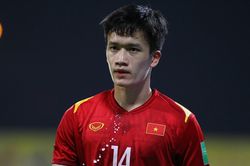 Hoàng Đức nguy cơ lỡ Asian Cup