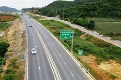 9 tuyến cao tốc 4 làn xe đủ điều kiện nâng tốc độ tối đa lên 90km/giờ