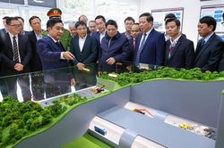 Thủ tướng Phạm Minh Chính phát lệnh khởi công cao tốc Đồng Đăng - Trà Lĩnh