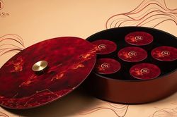Tranh 'Ngư tảo' nổi tiếng của Nguyễn Huyến xuất hiện trên sản phẩm sơn mài