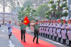 Công an TP Hồ Chí Minh triển khai các giải pháp bảo đảm an ninh chính trị và trật tự an toàn xã hội