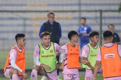 Hoàng Đức vắng mặt, tuyển Việt Nam có 'viện binh' trước Asian Cup 2024