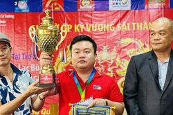 KTQG Hà Văn Tiến vô địch giải Cờ úp Kỳ Vương Sài Thành 2023