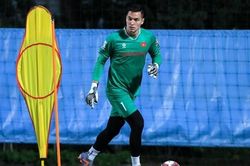 Thủ môn Nguyễn Filip hòa nhập nhanh với ĐT Việt Nam