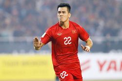 Quế Ngọc Hải, Tiến Linh rời tuyển Việt Nam, không dự Asian Cup