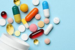 FDA cảnh báo gì khi mua thuốc trị đái tháo đường qua mạng?