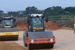 Bí thư Hà Nội nêu phương án khắc phục thiếu đất đắp dự án đường vành đai 4