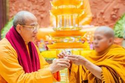 Vụ 'xá lợi tóc Đức Phật': Đại đức Thích Trúc Thái Minh sám hối, bị kỷ luật