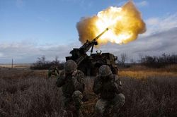 Tổng thống Zelensky và các tướng lĩnh hàng đầu của Ukraine đánh giá tình hình mặt trận năm 2024