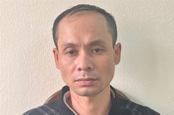 Tạm giữ đối tượng cố tình tăng ga bỏ chạy, đâm CSGT bị thương