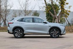 'Kẻ hủy diệt' Honda CR-V sử dụng động cơ tăng áp, giá gần 330 triệu đồng