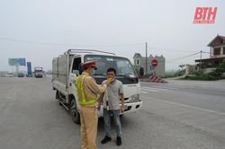 Xử lý gần 103.000 trường hợp vi phạm trật tự an toàn giao thông