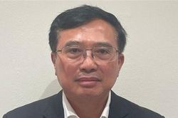 Khởi tố, bắt tạm giam nguyên Thứ trưởng Bộ Công Thương Hoàng Quốc Vượng