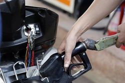 Thương nhân đầu mối xăng dầu nợ thuế hơn 6.000 tỷ đồng