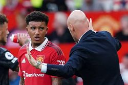 HLV Ten Hag lấp lửng về tương lai của Sancho