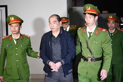 Cựu Giám đốc CDC Hải Dương không thừa nhận hành vi nhận hối lộ