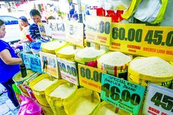 Giá gạo cao gây áp lực lạm phát ở châu Á