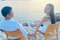 Vân Hugo tình tứ bên chồng doanh nhân trước đám cưới