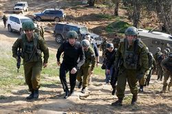 Israel công bố 'giai đoạn mới' ở Gaza, Houthi bị tố dùng xuồng cảm tử ở Biển Đỏ