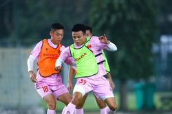 Tuyển Việt Nam tham dự ASIAN CUP: Diện mạo mới, nhưng chưa tới
