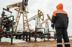 Giá xăng dầu hôm nay 7/1: Tăng giá tuần đầu năm mới