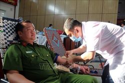 Khoảng 600 người tham gia hiến máu tình nguyện tại Kiên Giang