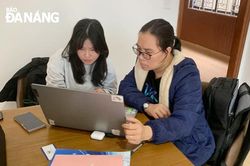 Phải từ tâm huyết và lao động thực sự