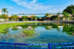 Mái nhà chung của người lầm lỡ