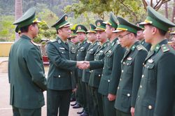 Trung tướng Nguyễn Anh Tuấn thăm, làm việc và chúc Tết Đồn Biên phòng Thanh Luông
