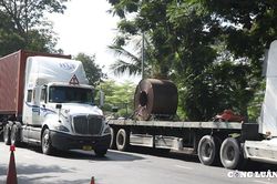 Siết quy định về xếp hàng hóa trên ô tô, bảo đảm an toàn giao thông