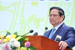 Thủ tướng: Ngành ngân hàng không để Chính phủ bất ngờ về chính sách tiền tệ