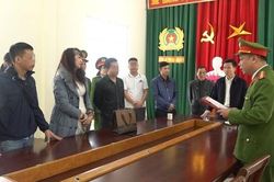 Một phụ nữ lợi dụng danh nghĩa báo chí để 'bảo kê' chiếm đoạt hơn 5 tỷ đồng