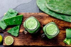 Lợi ích bất ngờ của nước ép xương rồng với sức khỏe